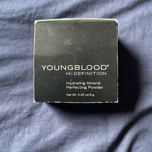 Young Blood Hi-Definition powder